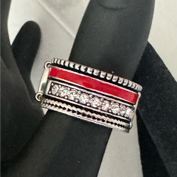 Unique Silver Tone Band Statement Ring - One Size Stretch Back - Picture 4 of 7